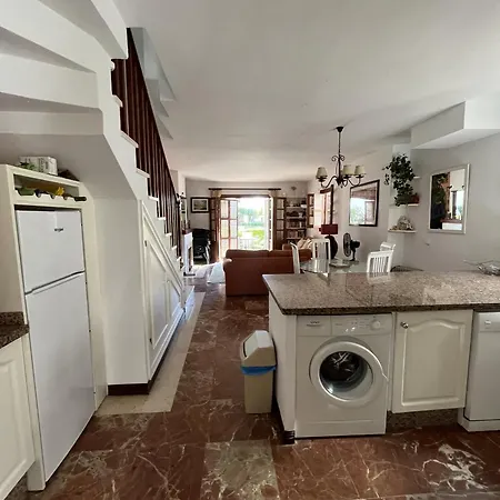 Villa - Playa - Solarium Con Vistas A La Piscina El27 Estepona